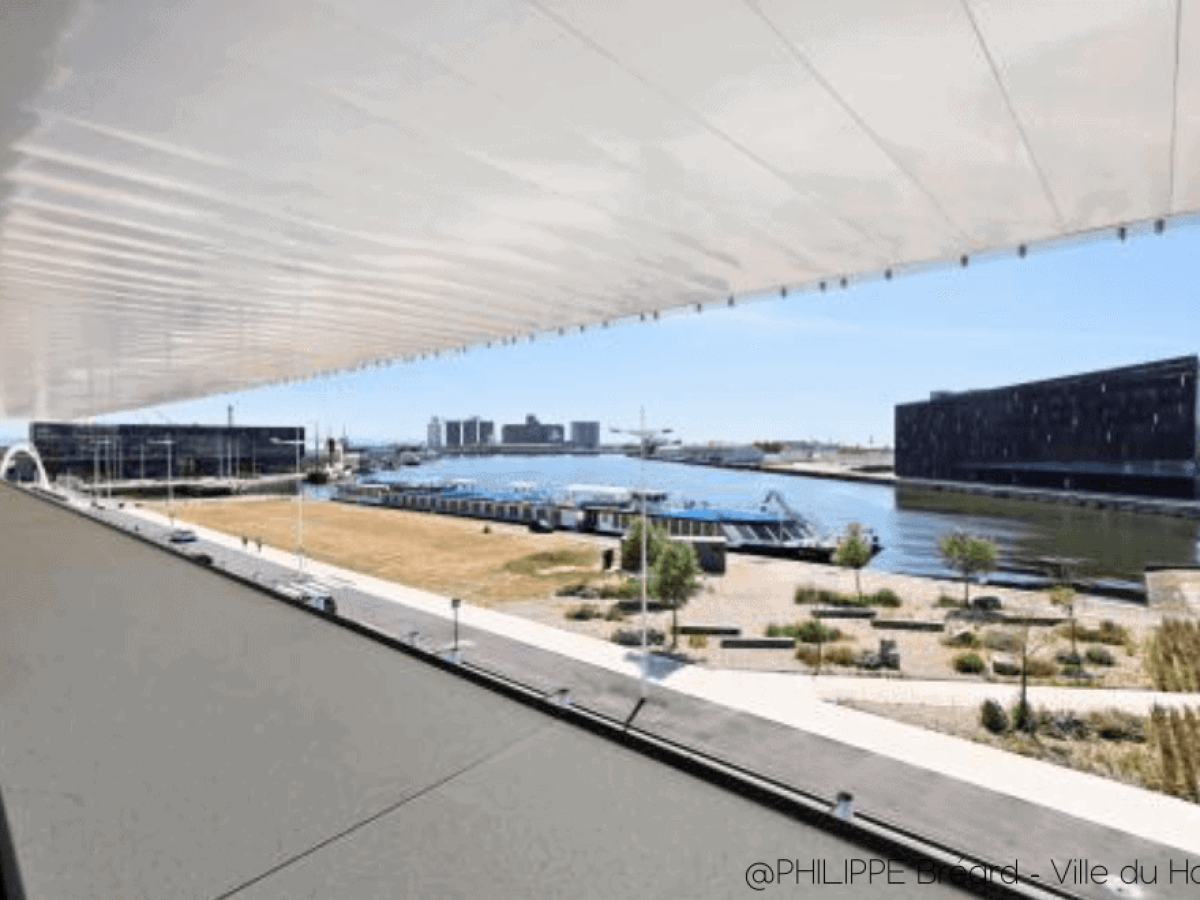 vue-cite-numerique-droit-image